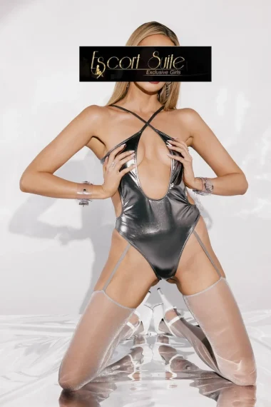 mischievous escort model