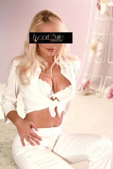 Colombian Companion - Abigail