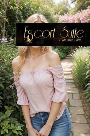 Elegant Escort Girl - Dianna