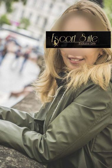 Glamorous Escort Model Dortmund - Becca
