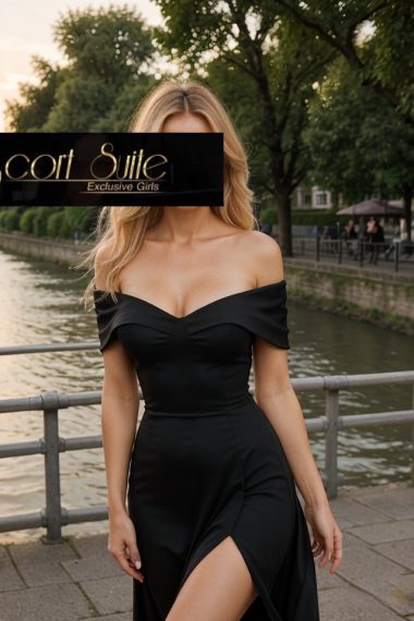 Graceful Escort Lady - Asma