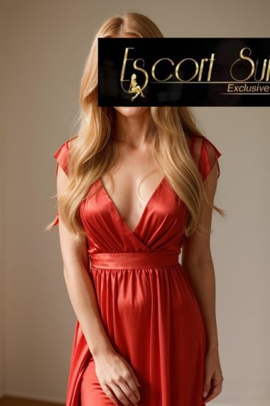 Heavenly Escort Girl - Darcy