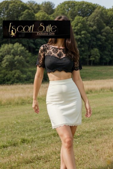 Innocent Escort Lady - Blanche