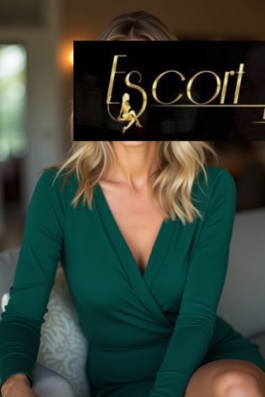 Latina Escort Model - Isabella