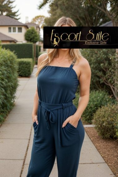 Milf Escort Girl - Ruby