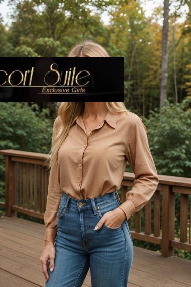 Student Escort Girl - Charlotte